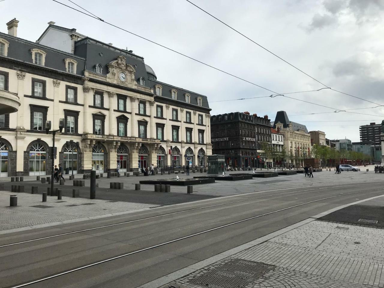 Esprit Cosy Sur Plateau Central Clermont-Ferrand Luaran gambar
