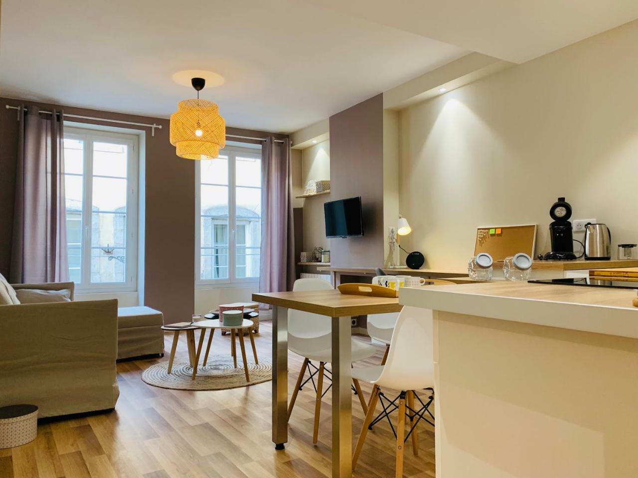 Esprit Cosy Sur Plateau Central Clermont-Ferrand Luaran gambar