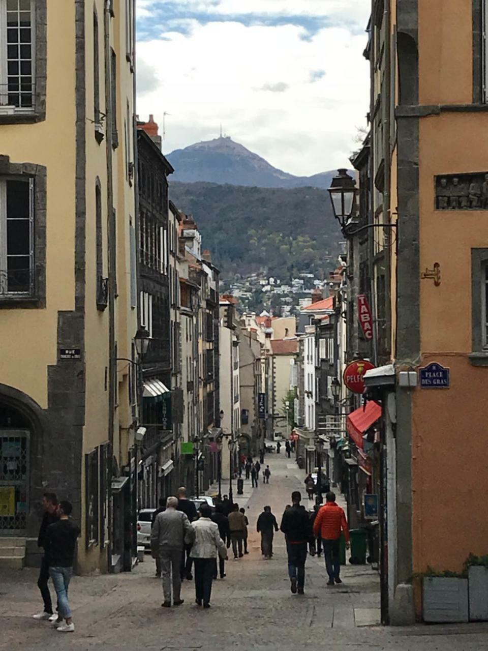 Esprit Cosy Sur Plateau Central Clermont-Ferrand Luaran gambar